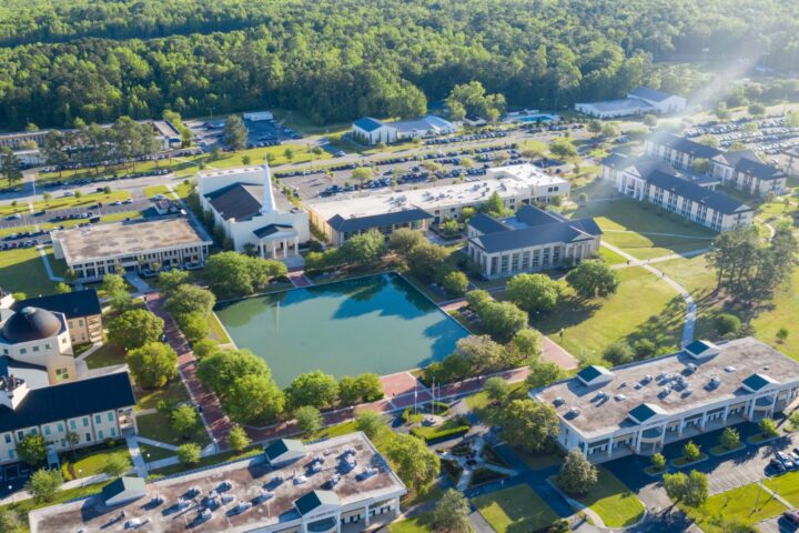 A birds eye view of the center of Charleston Southern's campus in the morning.